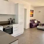 Apartment Piccolo Paradiso Vista Con Piscina Privata Riva di Solto
